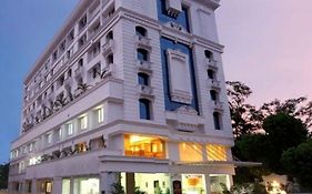 Hotel Airlink Castle
